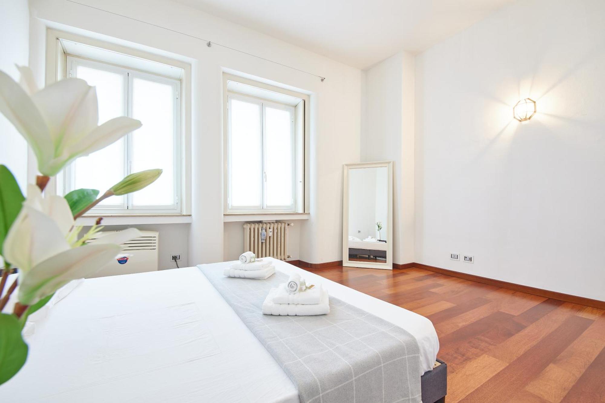 Appartement Porta Nuova Lusso 8 Minuti Dal Duomo Milan